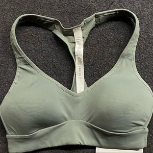 Brand new lulu sports bra size 2
